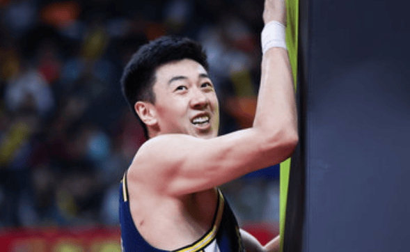 王少杰: 青岛有很强的外援和国内球员, 我们会越来越好