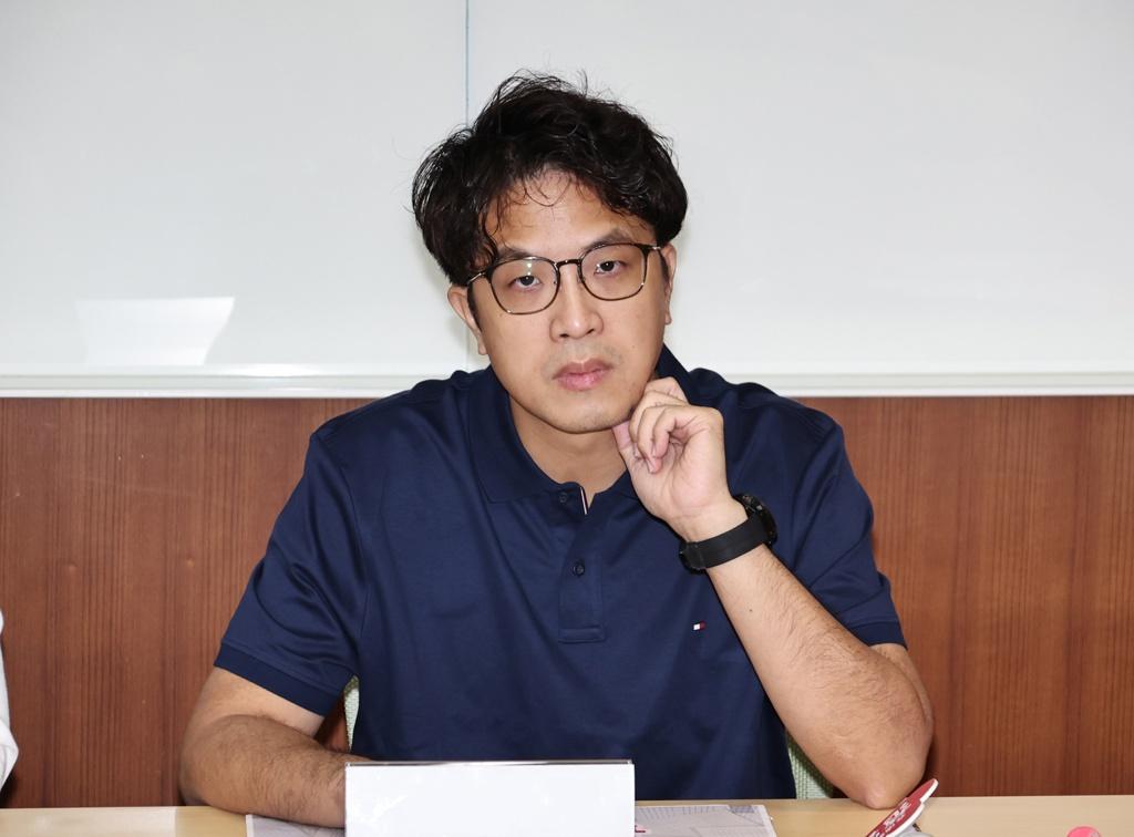 表现令人惊艳？林浊水抛2观点断言沈伯洋当选机会非常大2026台北市长选举，民
