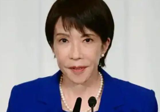日本万万没想到，高市的“愚蠢”居然帮中国解决了两大问题！其一，帮我们全中国人再次