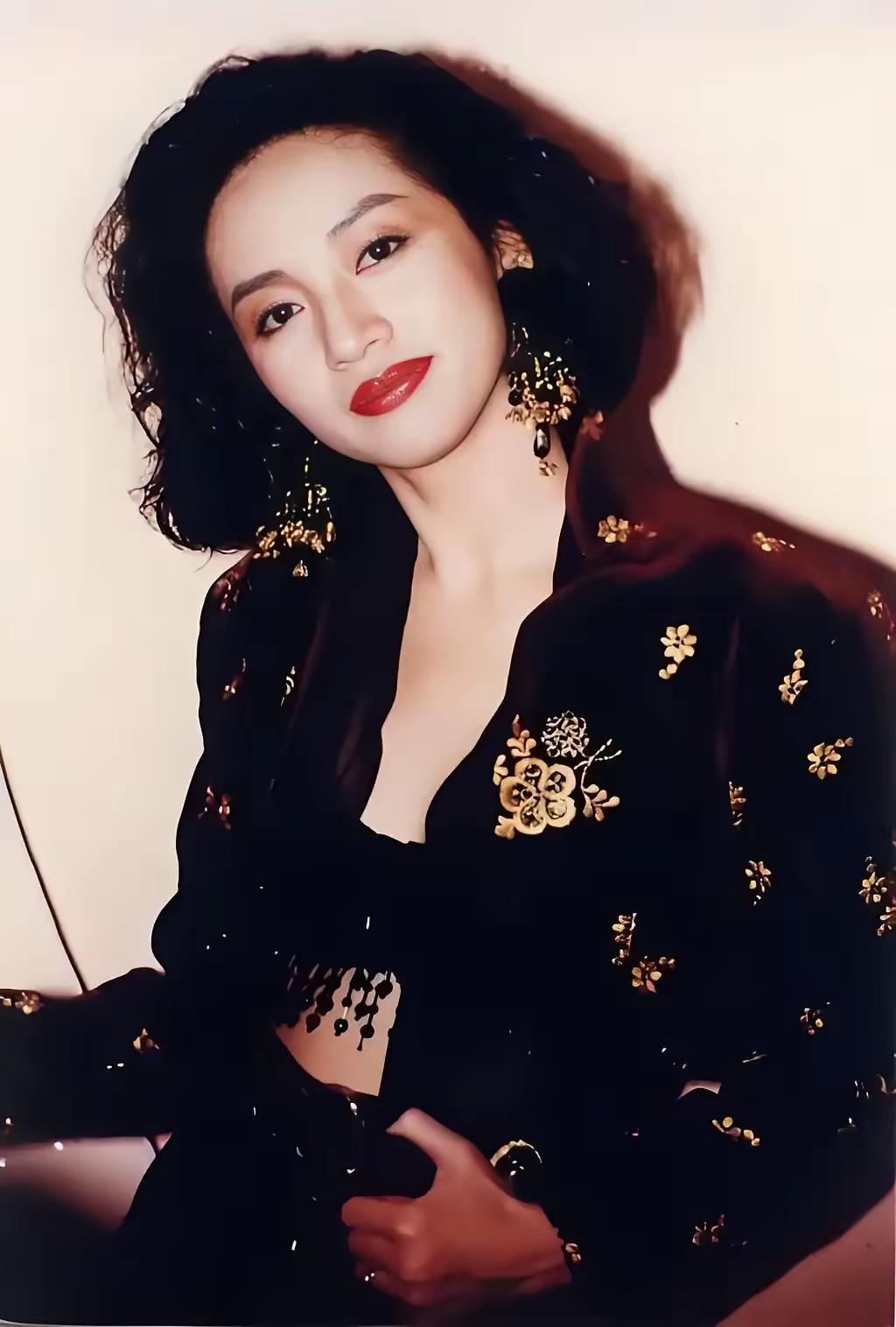 一位天文学家说：“其实人死之后，不是上天堂，也不是下地狱，也没有转世和灵魂。人生