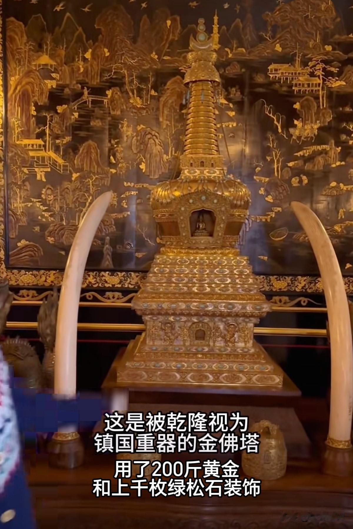 最近有个在法国的中国网友拍了段视频，巴黎一个地下室里堆满了中国文物，佛像、瓷器、