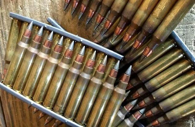 子弹的口径都是5.56mm、7.62mm这样复杂的小数，为什么不能直接取整数？枪