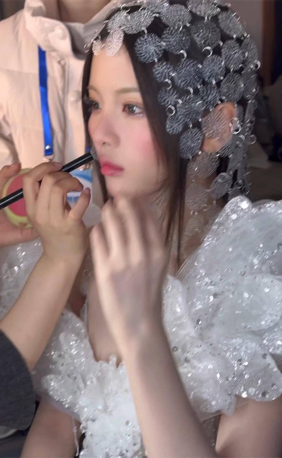杨超越