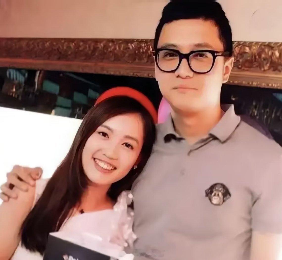 马蓉深夜发文流露悔意，她与王宝强离婚后一直单身，投资失利，直播带货也因口碑问题屡