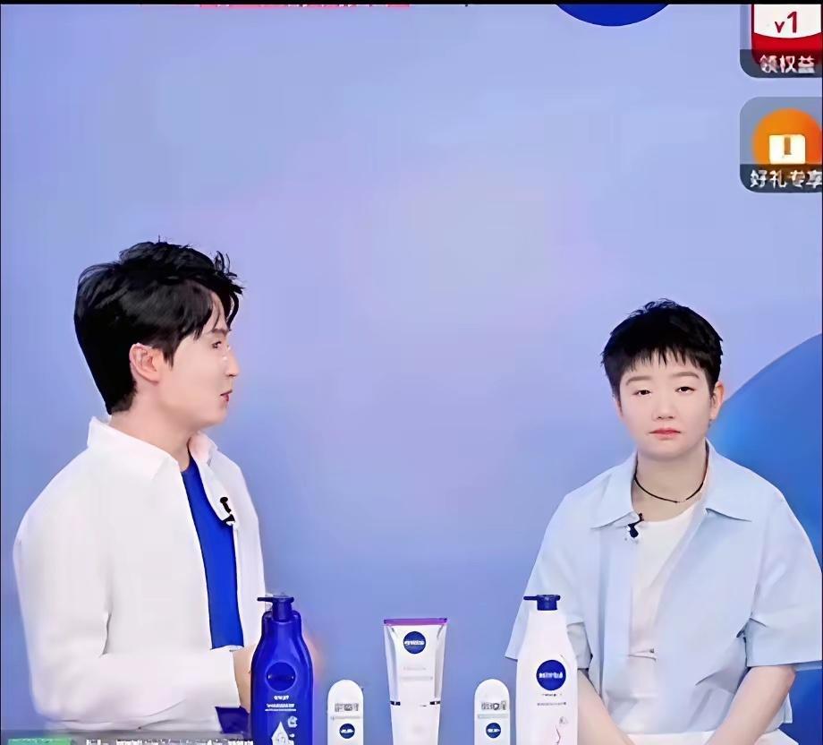 大头一声：“媳妇儿，盆里有西瓜”！惊讶了全场。大头问：階家！想吃啥水果？莎莎：想