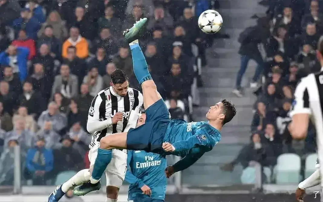 理性审视C罗“高估论”：数据与传奇早已击碎偏见关于C罗“被高估”的争议从未停歇，