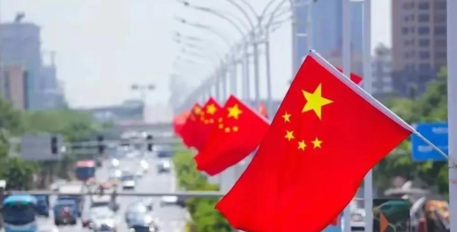 中国为何能长期保持国泰民安？美国教授白鲁恂一针见血地说：中国是一个伪装成国家的文
