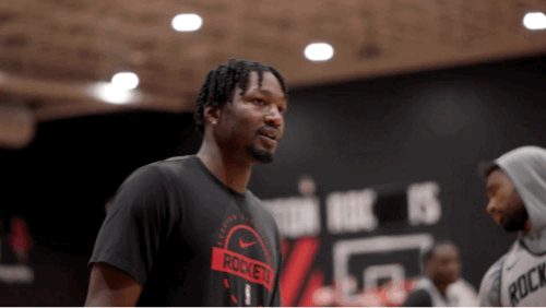 很多人关注芬尼·史密斯究竟什么时候回归，前几天网上有说他的状态已经更新为“每日观