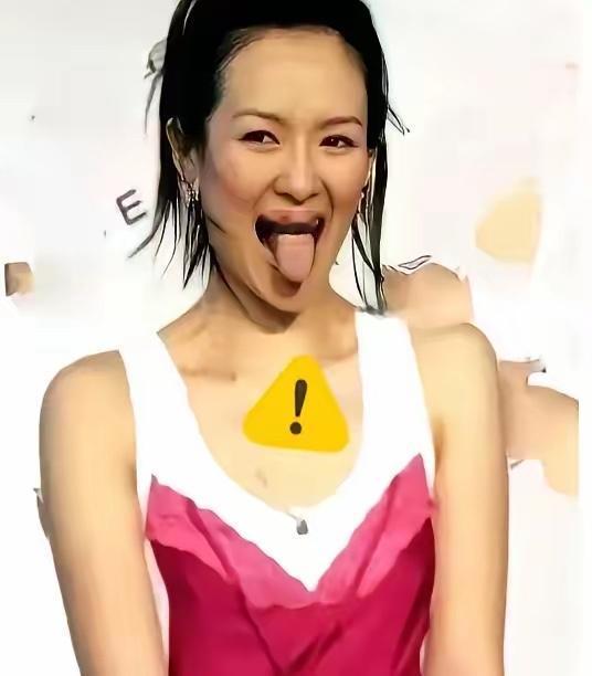 在国外，女生千万别再发‘吐舌头’的自拍了。你以为是在卖萌，释放俏皮和友好。