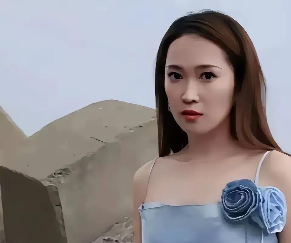 悠悠在镜头外掉了泪。顿顿离开东方甄选那天，正赶上618大促最忙的时候。俞敏洪没