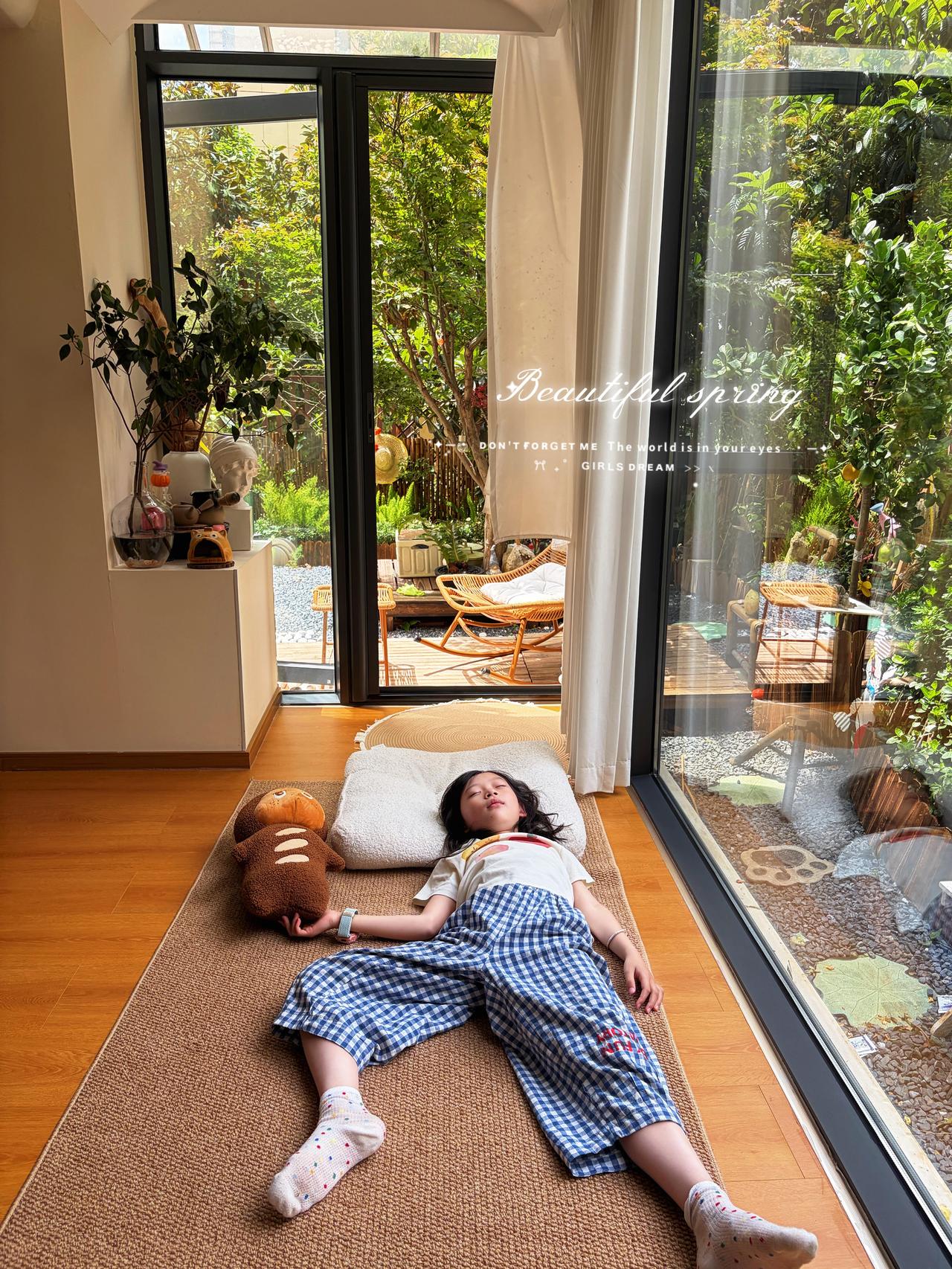 人就要住这种房子，会很养人树景房，一个大院子，可以养花种菜浇水摘果喝咖