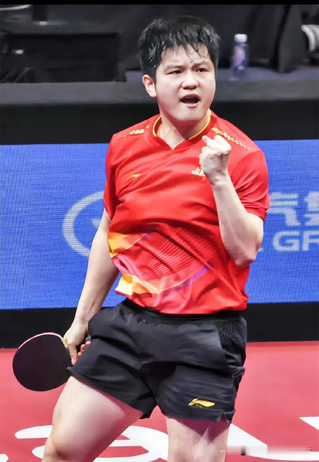 上海队3-0横扫黑龙江，霸气杀进男团决赛！三大致胜秘诀尽显王者风范1.老将组