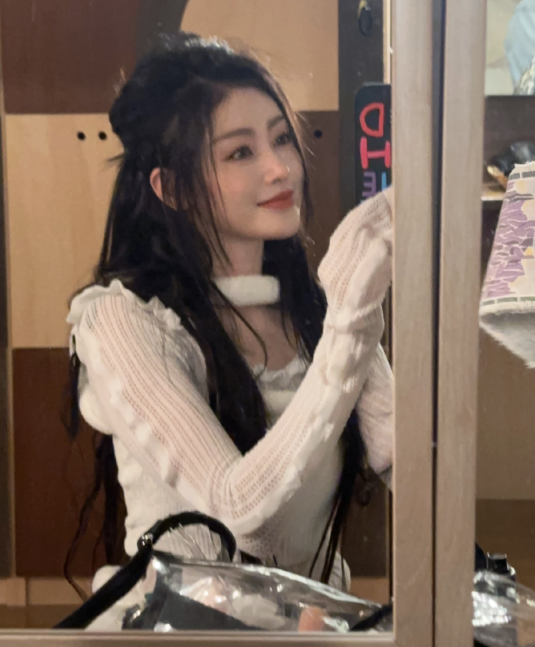 不同风格的小爱，多来点