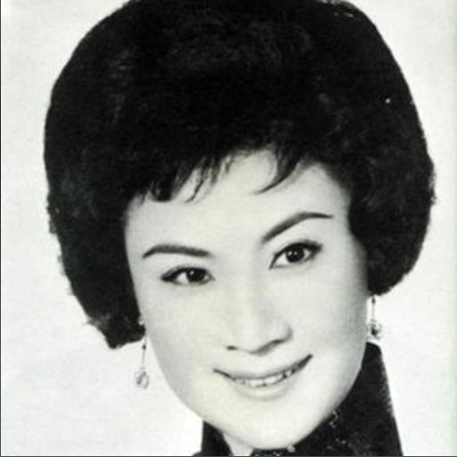 1966年，“京剧皇后”言慧珠，上吊前，她牵着11岁的儿子，跪在丈夫俞振飞面前：