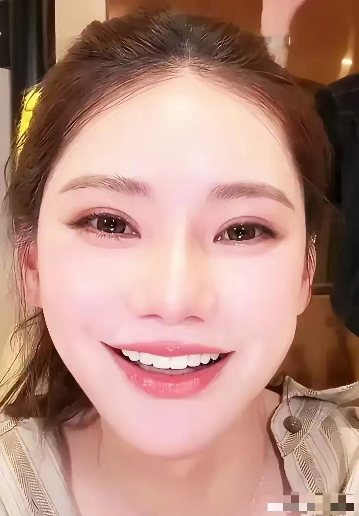 马筱梅一直在刻意跟兰姐较劲，主要是汪小菲是来索兰姐命的，兰姐以后应该离小飞和小梅