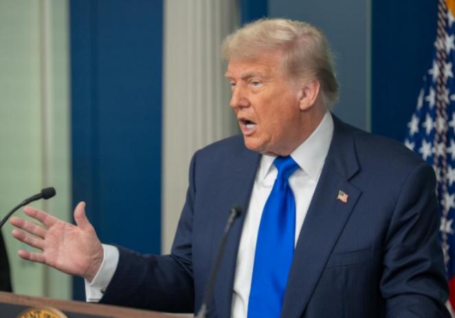 见中国放下台湾的事，忙着找日本的事，特朗普有些急了，本想着靠这张牌把中国牵制在台