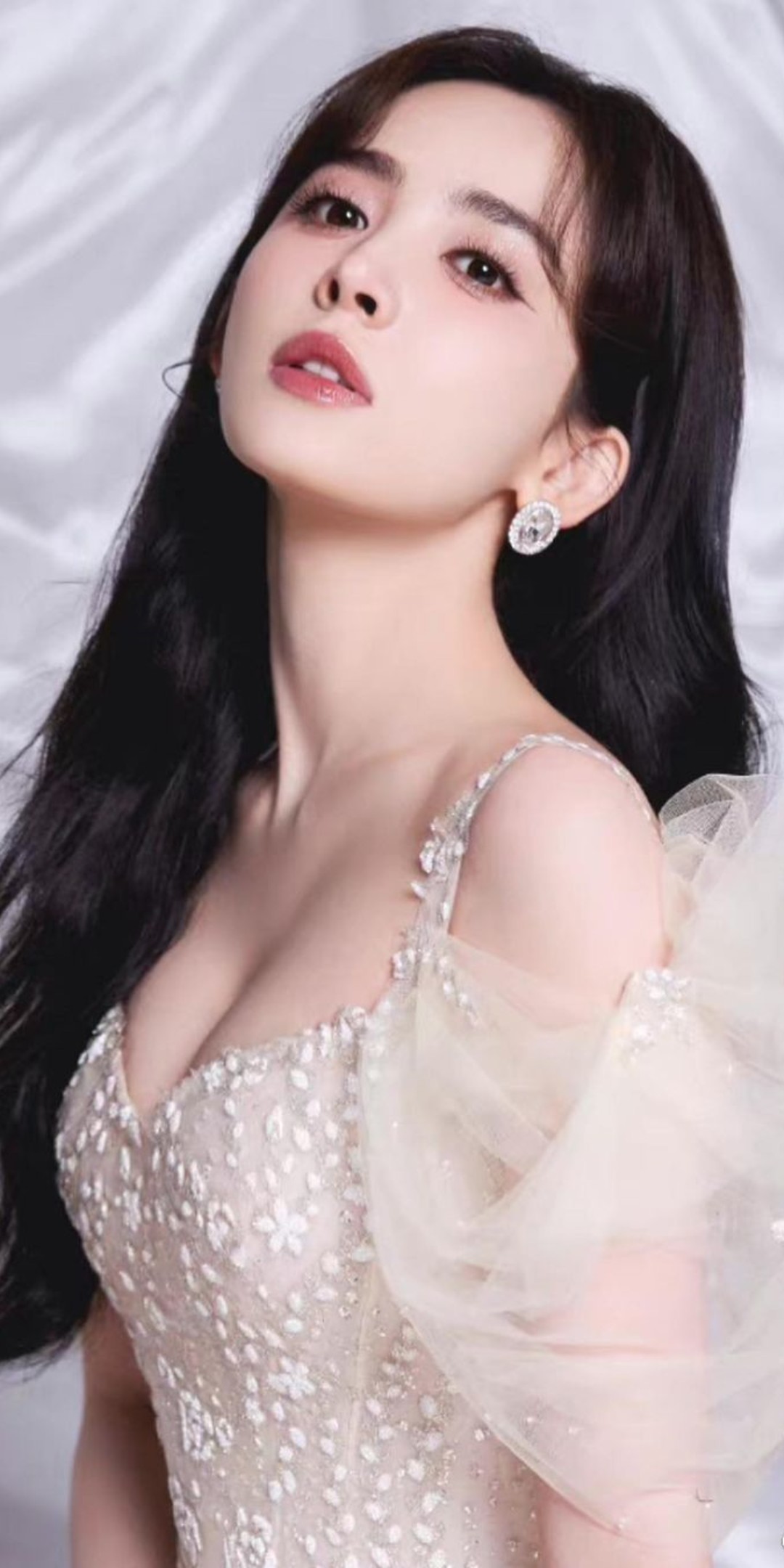 古力娜扎，又仙又美的连衣裙造型​​​