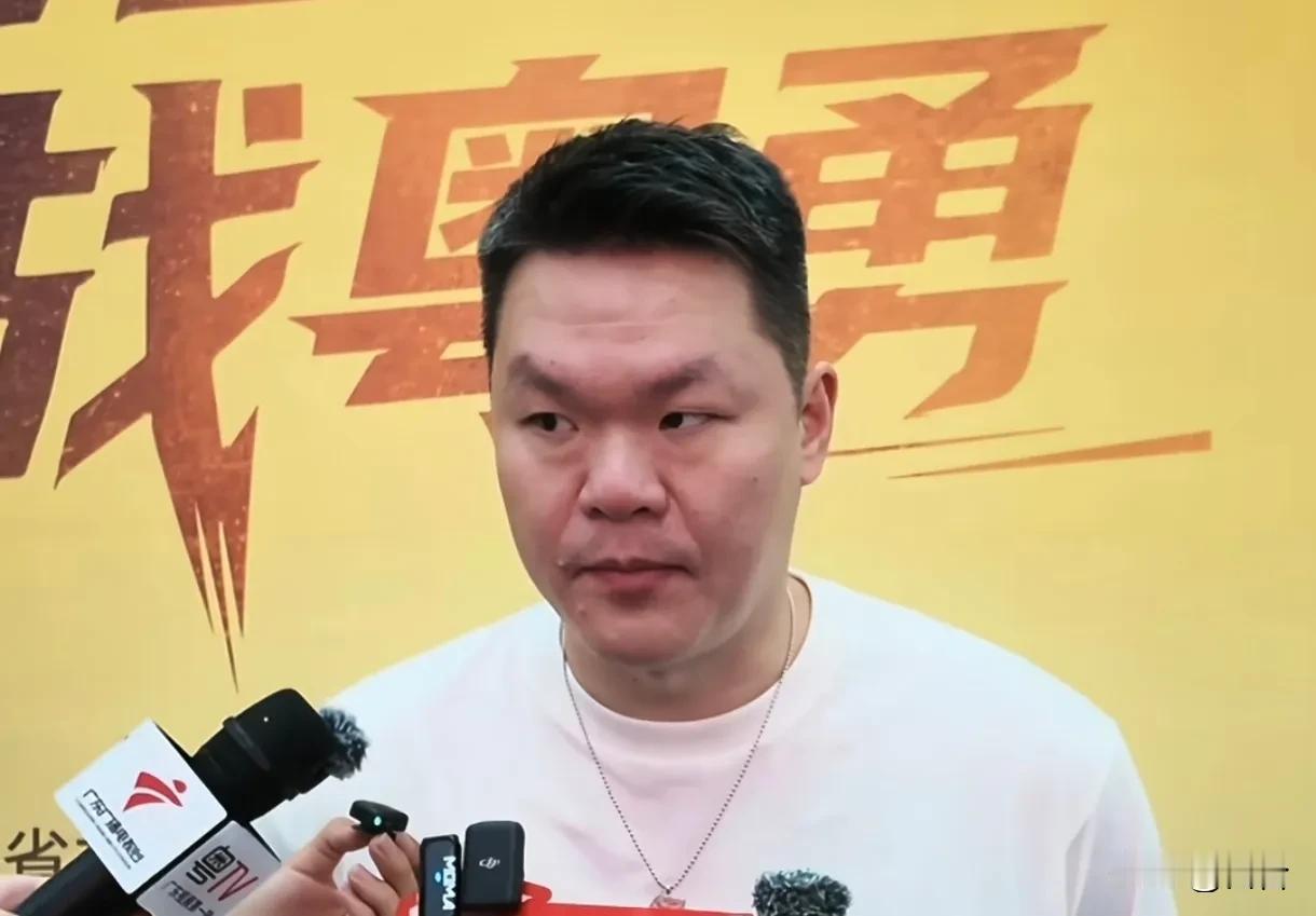 朱芳雨回应杜润旺离队：“首先，尊重阿旺的决定，在他作出离队的决定前，我们一起谈了