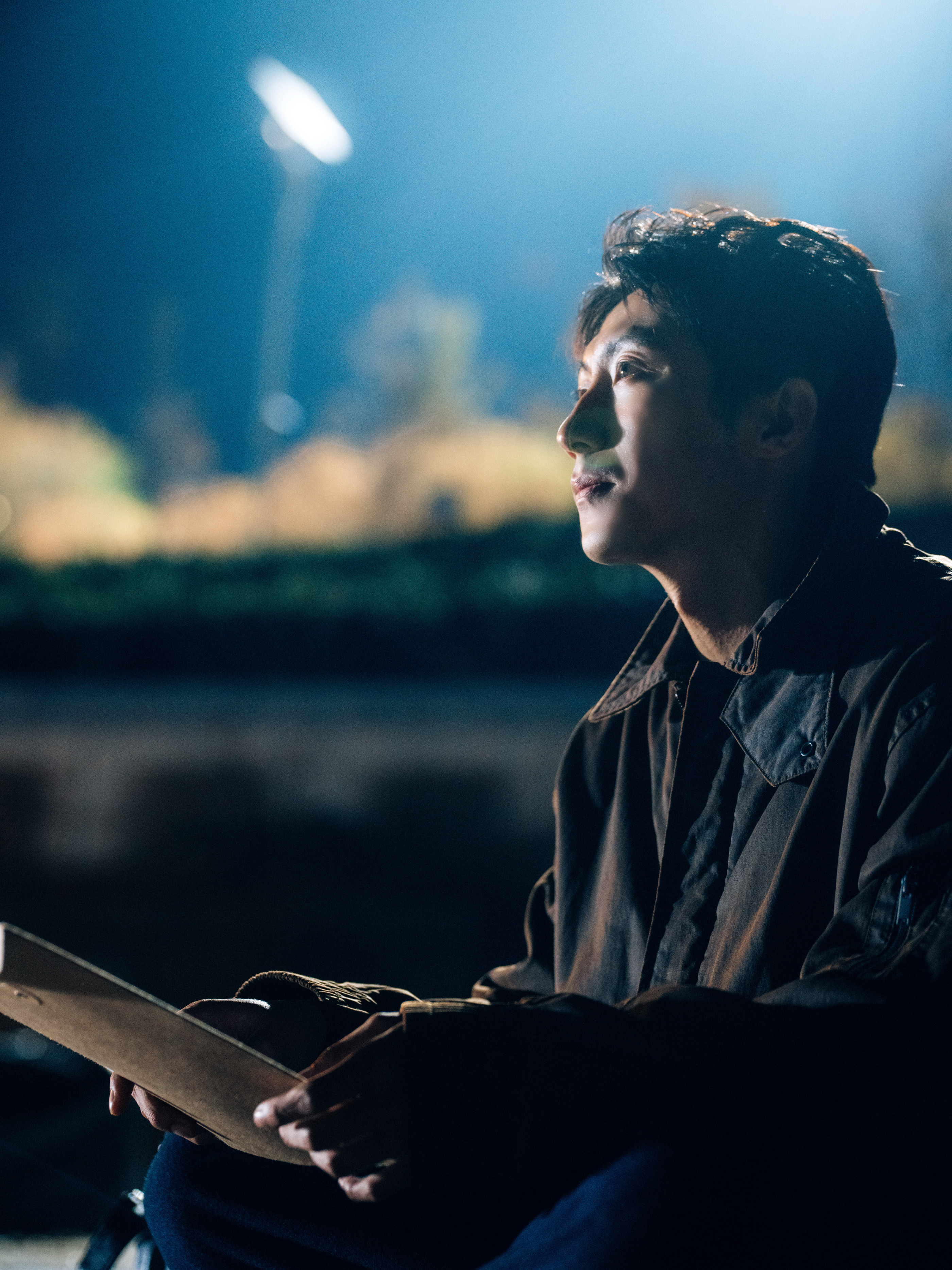 《岁月有情时》第22集，我很喜欢这部剧的编剧写的长辈们，他们有关心，有建议，有规