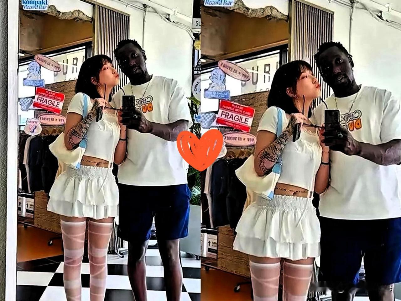 有个浙大女生，带了黑人男朋友回家，结果父母当场就变了脸色，直接把他俩轰出了门。