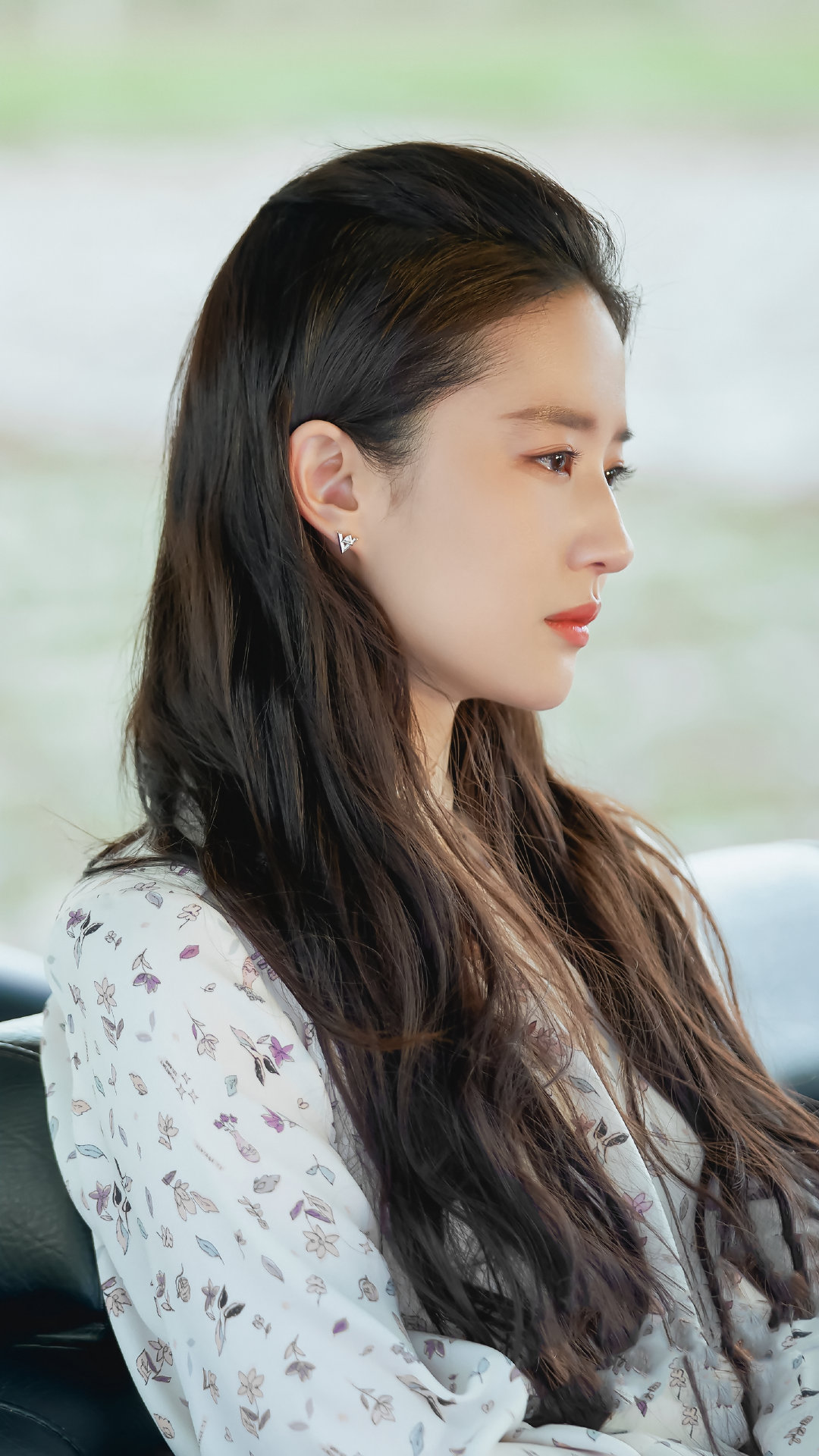 刘亦菲美图奉上是我们红豆大美女​​​​