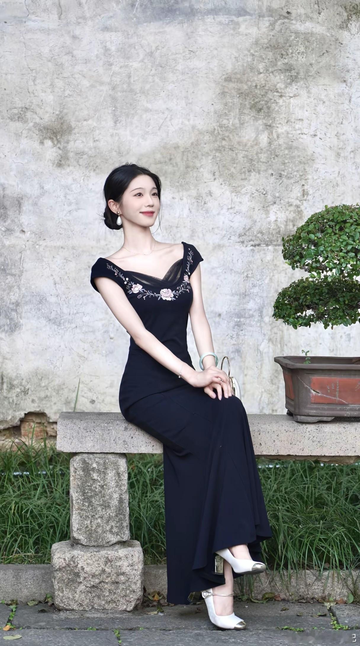 气质穿搭小姐姐