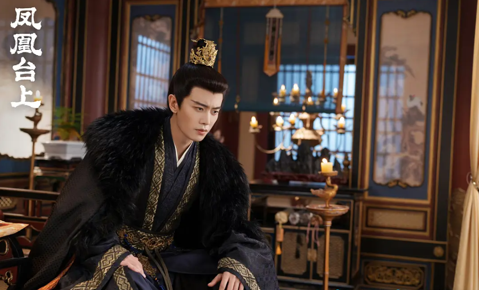 《凤凰台上》萧焕：一阕献给废墟与星火的史诗当萧焕的名字被提起，我总想起火