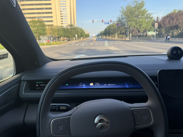 蔚来换电便宜还是充电便宜呢刚给车充电时发现一个问题大家充电换电肯定都愿意