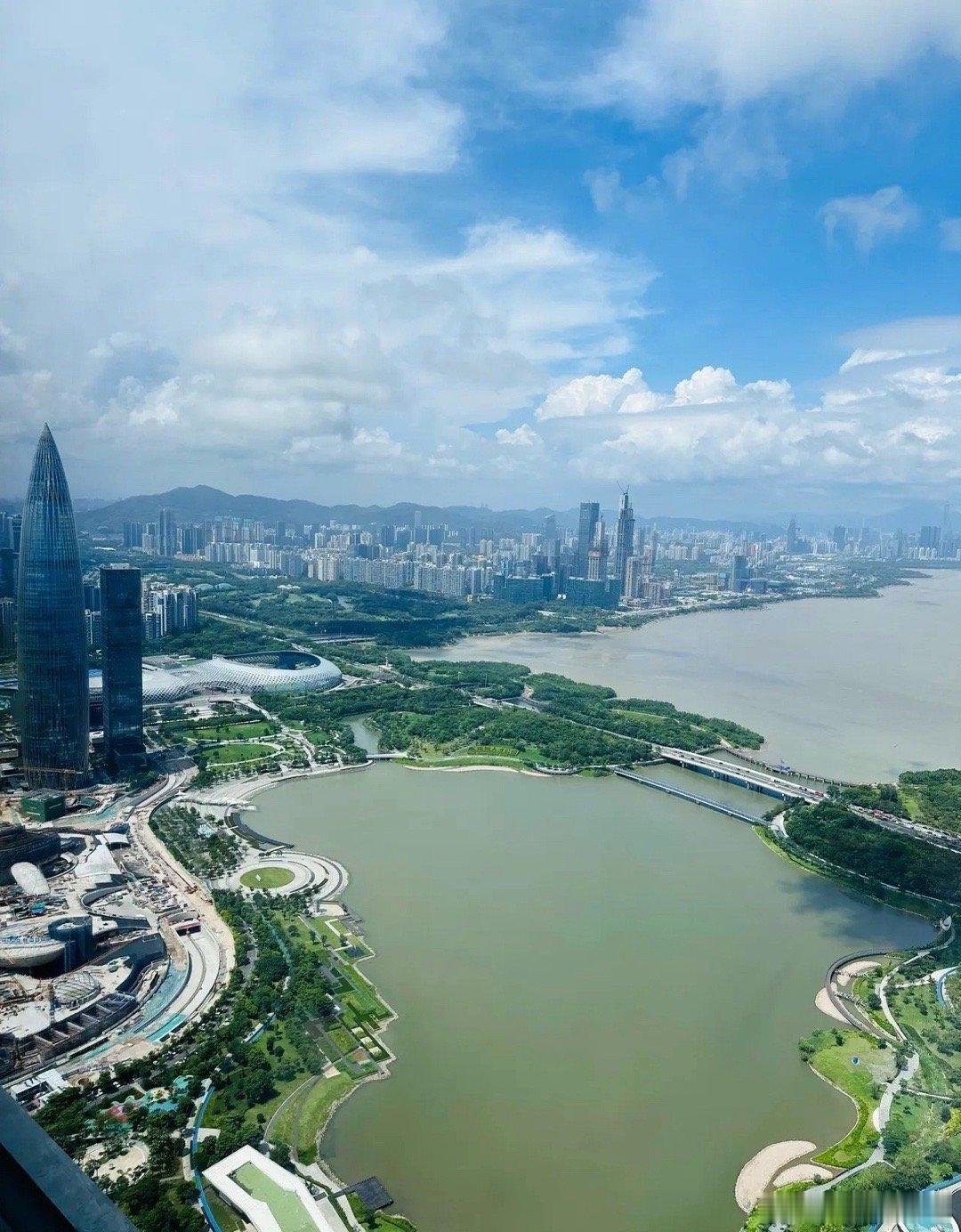 哪个省上市公司最多？1.广东省，有A股上市公司886家，其中深圳市就高达424家