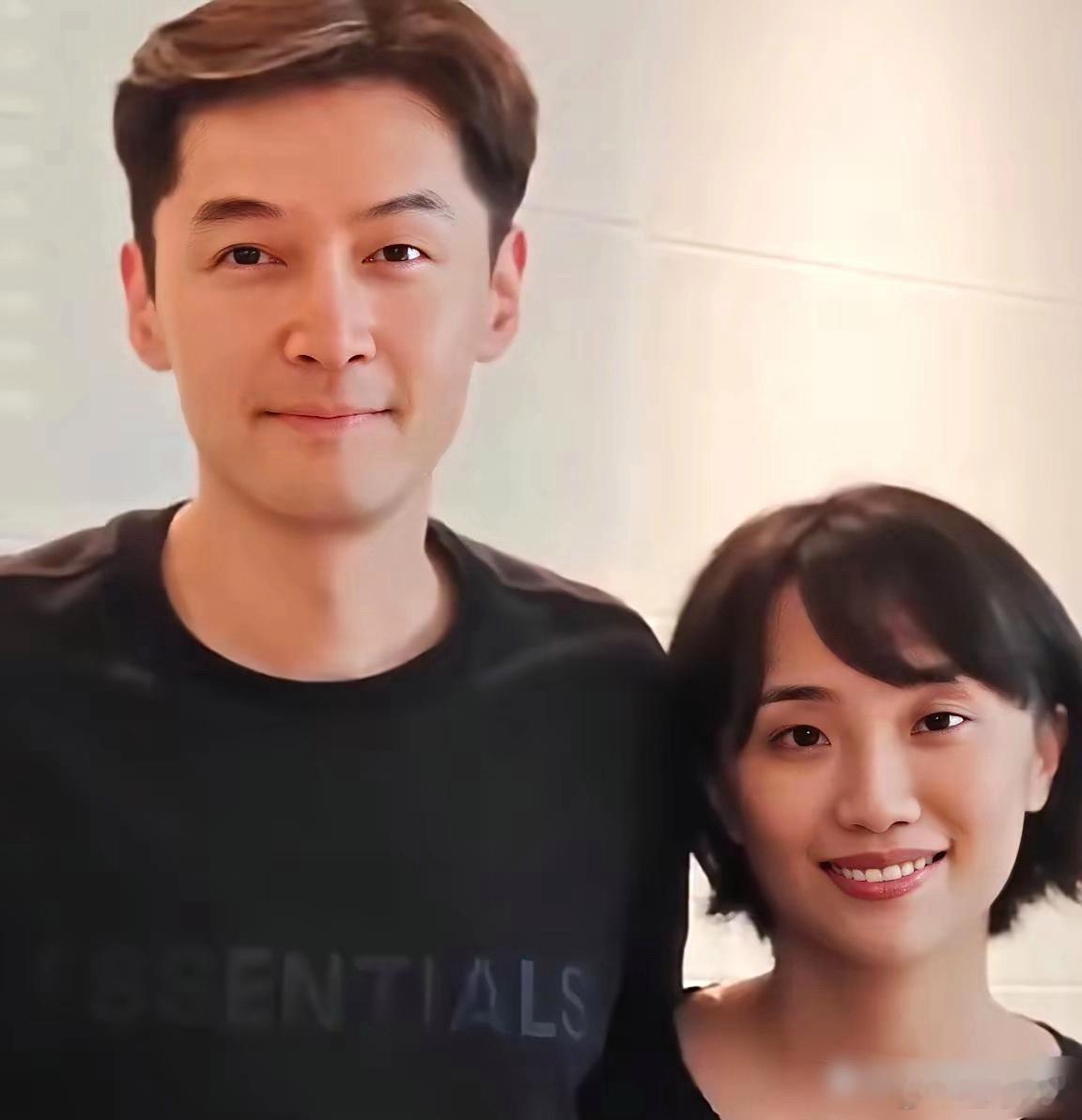 我有种强烈的预感，胡歌是永远都不会离婚的，原因其实很简单，因为胡歌家庭观念太强了