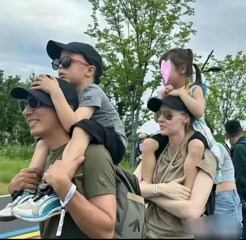 撒贝宁家混血娃好特别，女儿东方感拉满，儿子随妈妈有辨识度