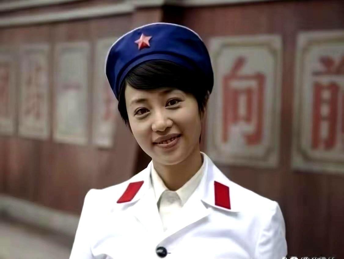 谁能想到，戏里差点“成一家”，戏外还真结成了夫妻？《父母爱情》里让人印象很深的