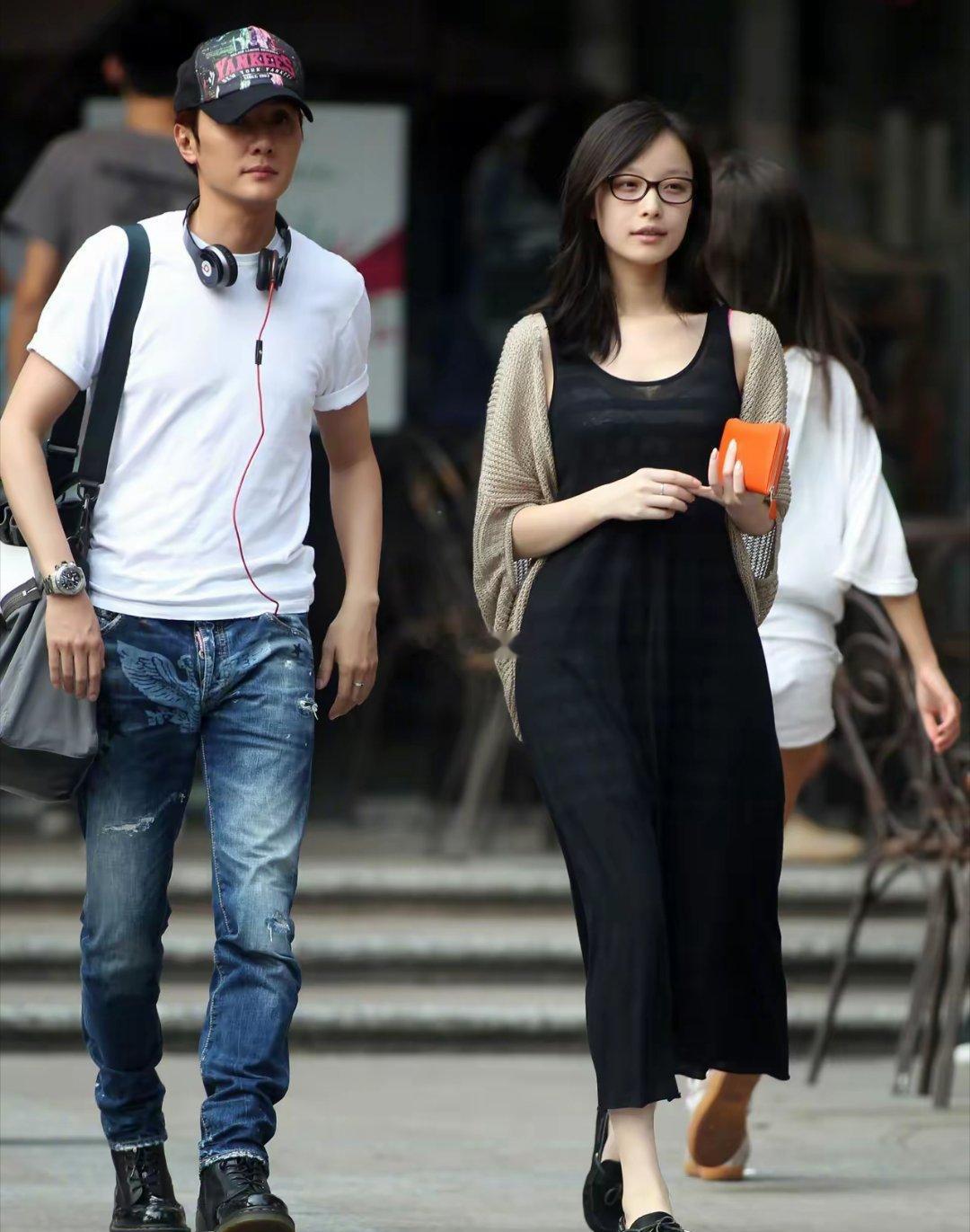 倪妮：我们来做个约定好不好，万一以后分开了，两个人都把自己的名字倒过来写。冯绍