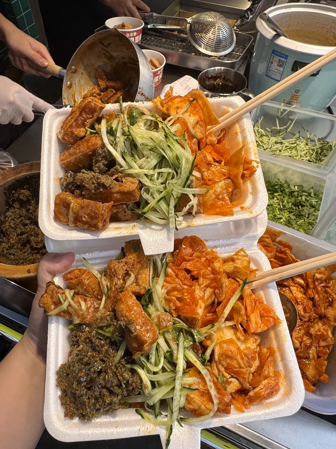 广州天河龙洞！！10蚊！！！快去吃😭。。。。