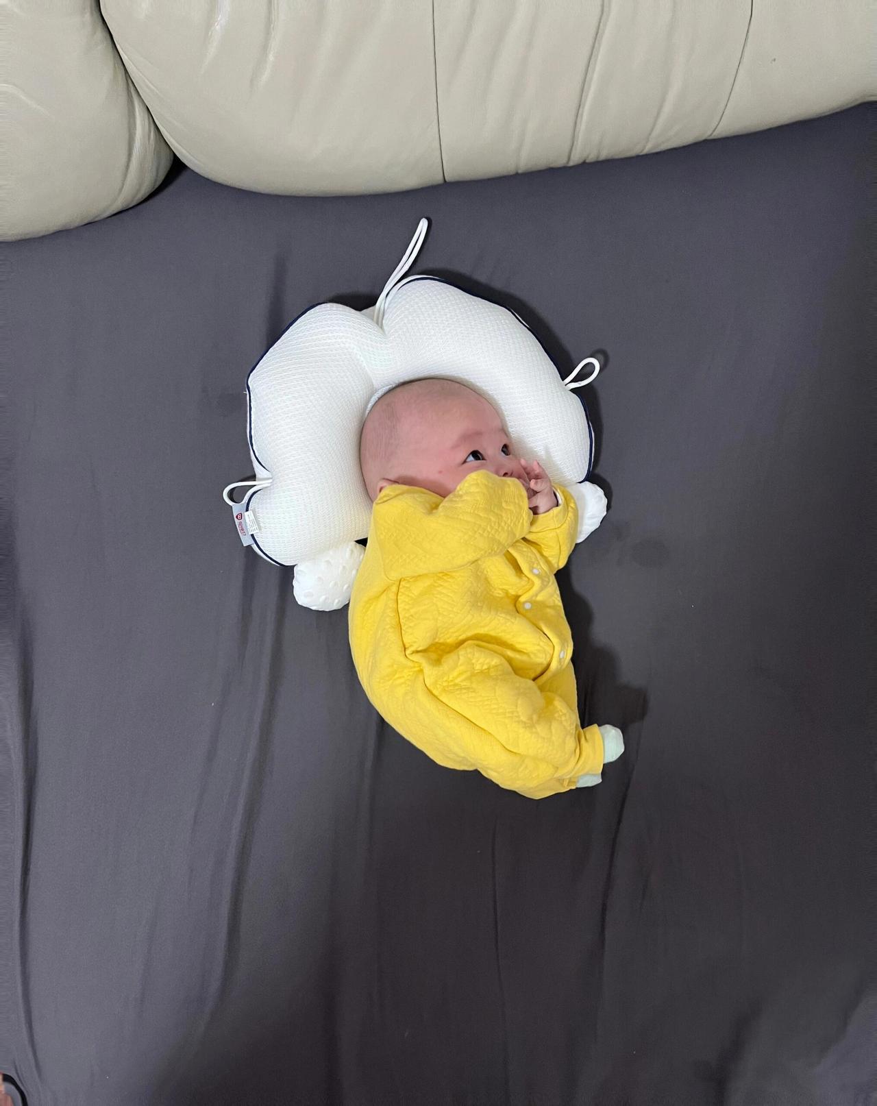 又是一个鸡飞狗跳的早晨，昨晚陪小宝嗨皮到凌晨3点才睡，早上7点14分被要上学的大