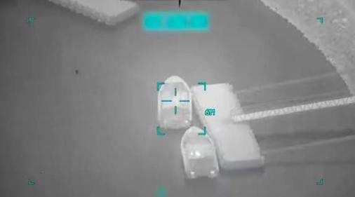 全都露馅了，美军一夜猎杀16艘伊朗布雷艇。看看阿拉伯海上的巴基斯坦054A护卫舰