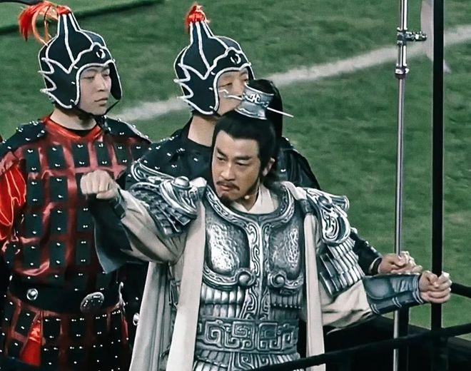 如何真正客观评价项羽？有人说，项羽就是失败了的曹操，曹操就是成功了的项羽。