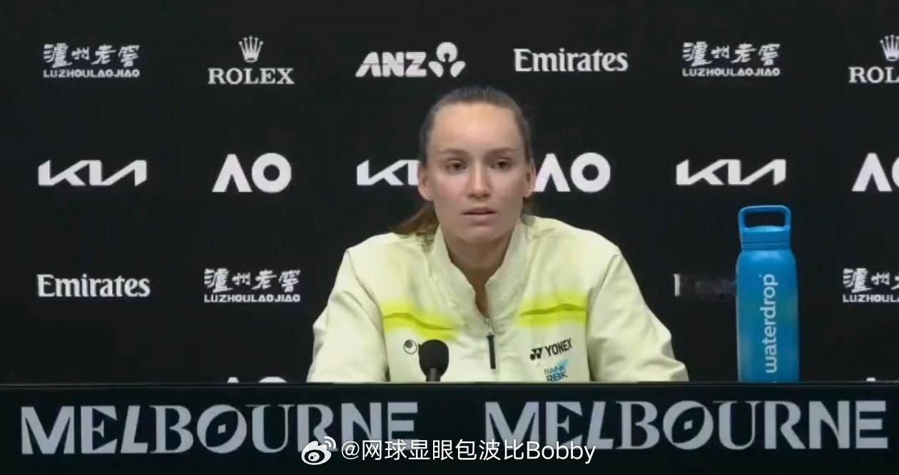 莱巴金娜谈对阵世界前十选手八连胜：记者提问：