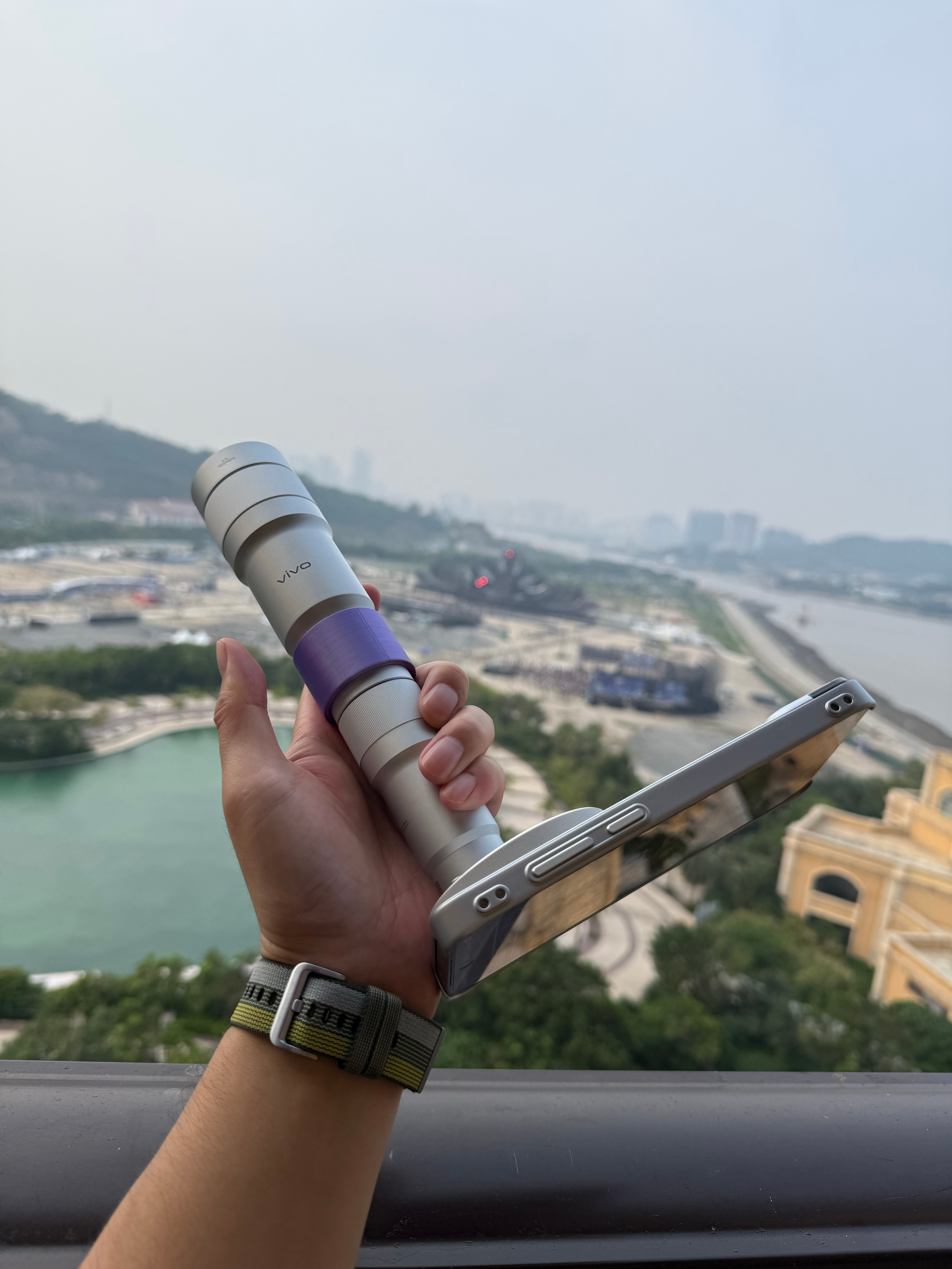 增距镜是出游神器还是累赘我的手机镜头开了外挂必须不是！拍的远挺重要的而且拍人像