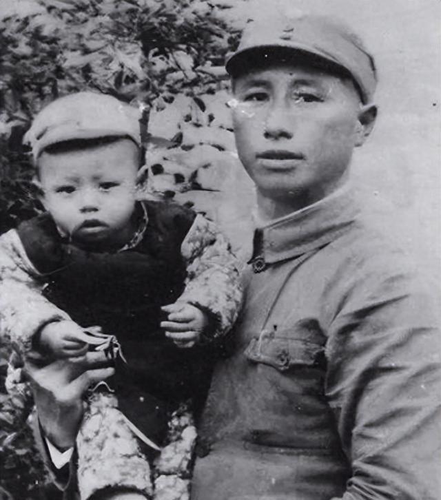 2014年的时候，空军部门针对干部同志展开了三清工作，也就是清房、清车和清人。