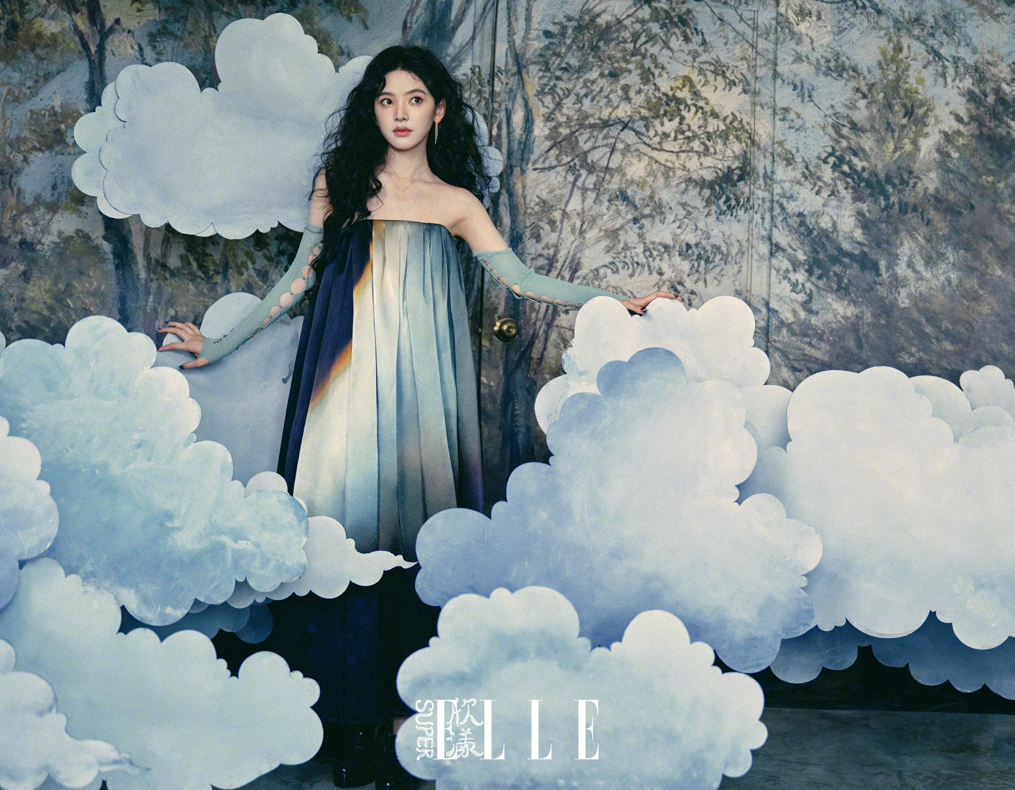 章若楠章若楠偶遇自己在复制粘贴的时代，你是手写的诗