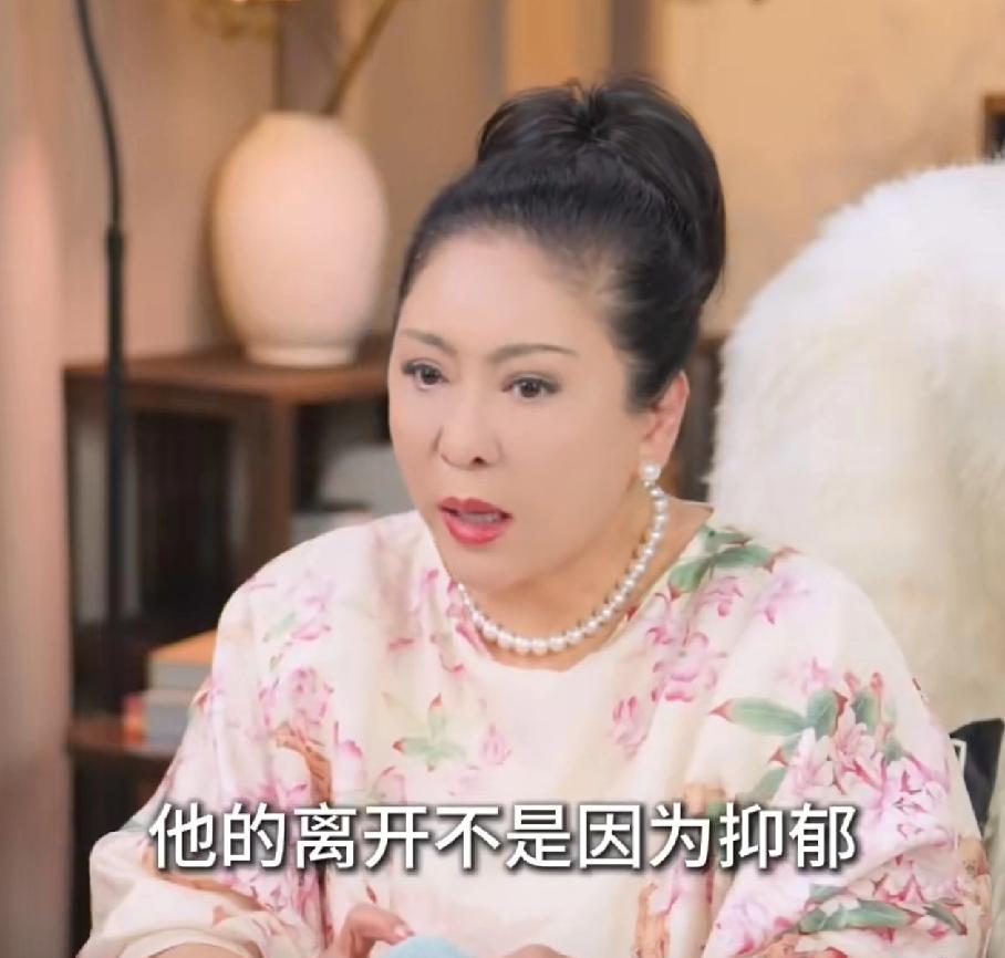 向太爆料，张国荣去世真的不是抑郁症这么简单。02年张国荣和李嘉欣合作恐怖片《异
