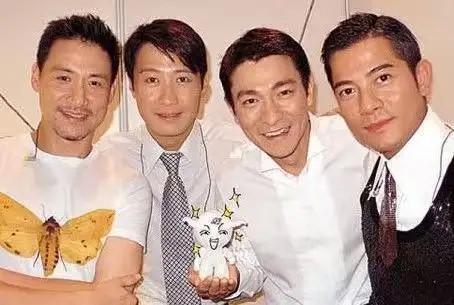 黎明，与众不同!郭富城近日罕见说起四大天王近况，他说自己见到刘德华、张学友，会聊