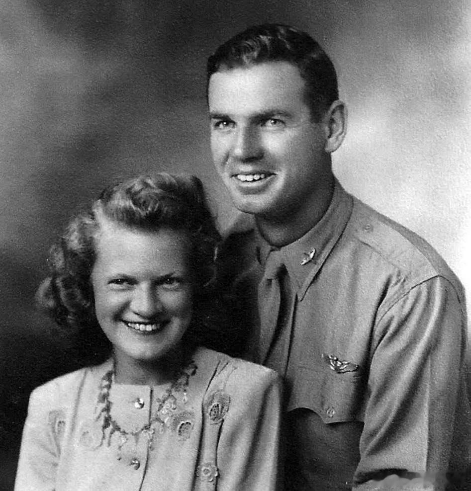 1944年8月26日，年仅24岁的少尉飞行员诺曼·约瑟夫·罗杰斯二世在德国被枪决