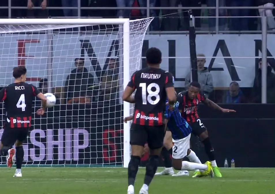 国米踢得确实一般，ac米兰那个进球确实精彩，但这个球！！放到意甲之外任意一个联赛