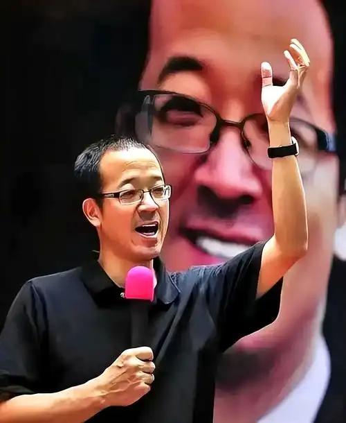 俞敏洪、王德峰接连发声！当下社会的“功利病”，咋治？俞敏洪痛批“溜须拍马当