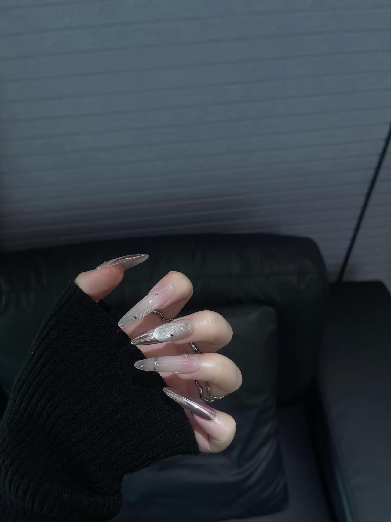 墨镜墨镜谁是世界上最美的女人穿戴甲美甲镜面美甲猫眼美甲