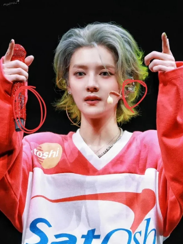 万万没想到啊！关晓彤和鹿晗的粉丝估计又要破防了！不是因为他们官宣了，而是因为