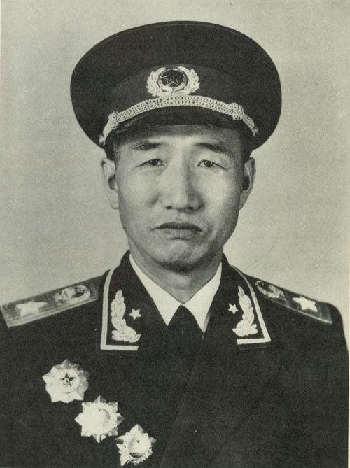 1948年晋中战役中，徐向前俘虏了晋绥军上将赵承绶，第一句话就是“老同学还认识我