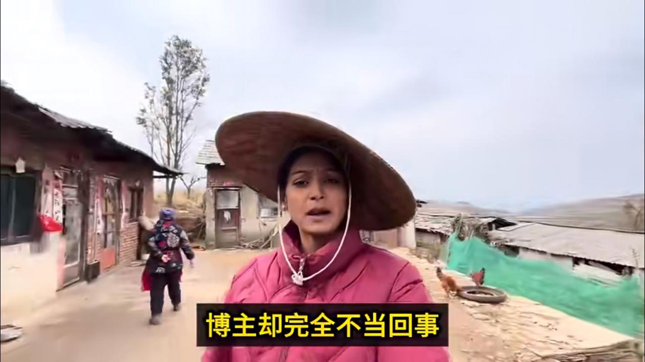 印度自媒体博主，现在每天都想方设法去农村拍落后的面貌，给印度网民观看。好用东方大